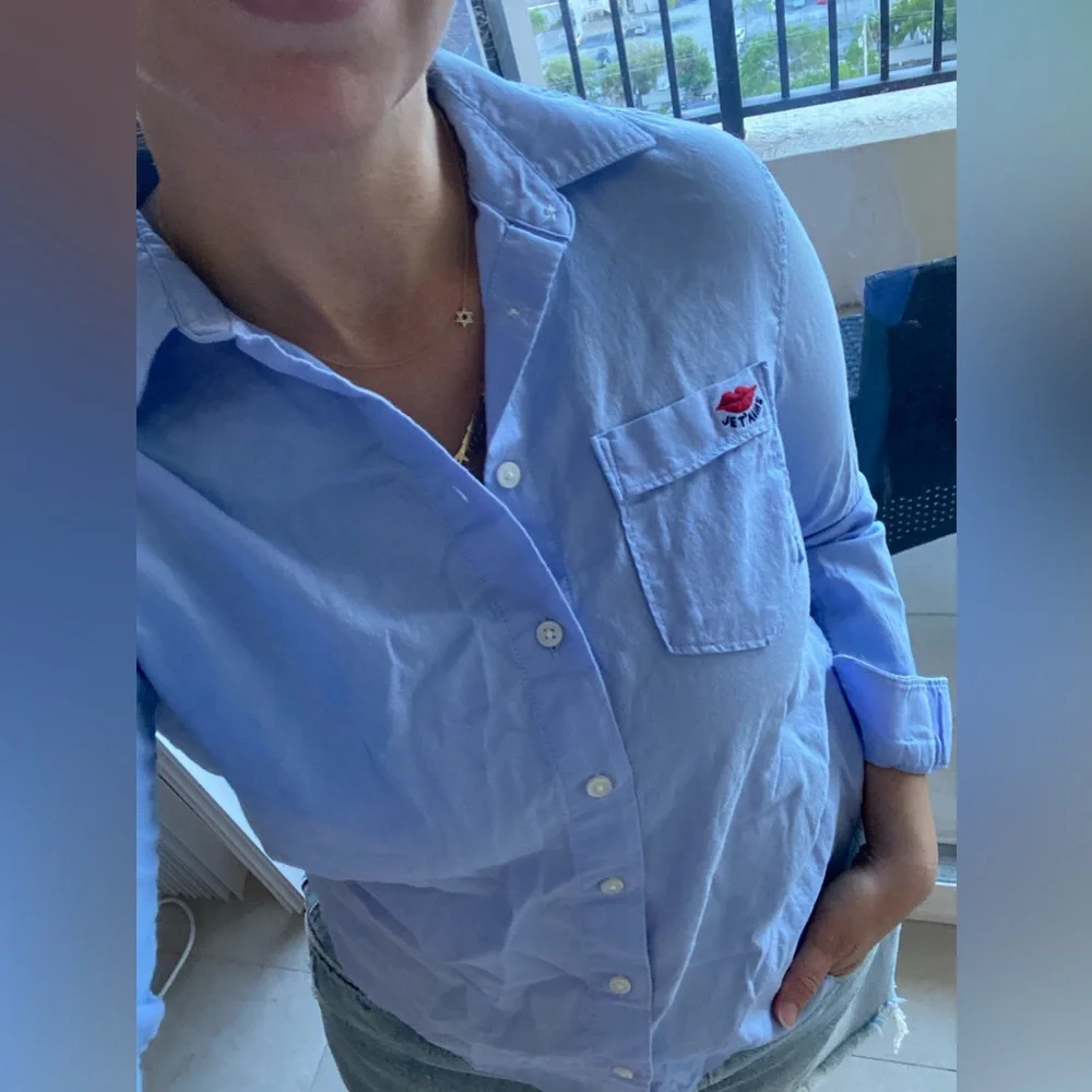 Banana Republic Blue Quinn Boy Fit Button Down - Picture 9 of 10